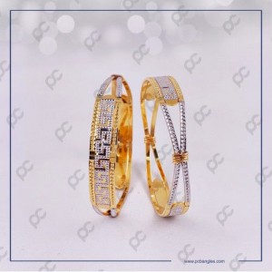برند  PC BANGLES النگو کد: 218