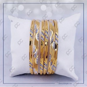 برند  PC BANGLES النگو کد: 233